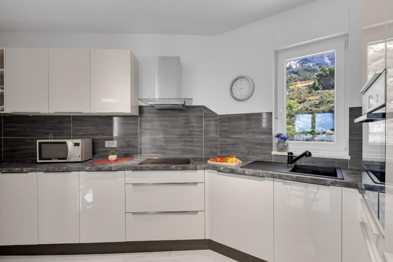 Apartment Navis, Sea View マカルスカ エクステリア 写真