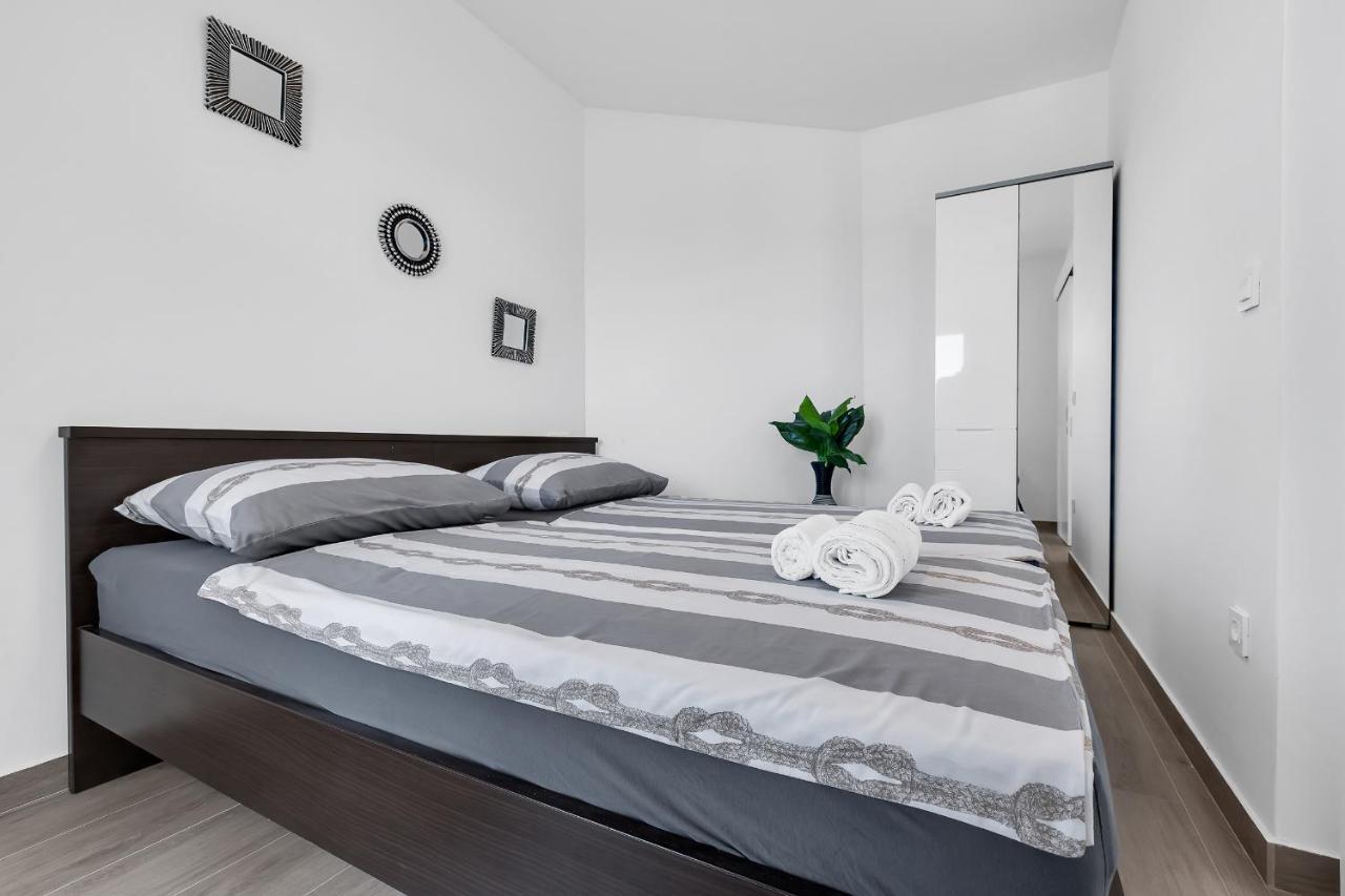 Apartment Navis, Sea View マカルスカ エクステリア 写真